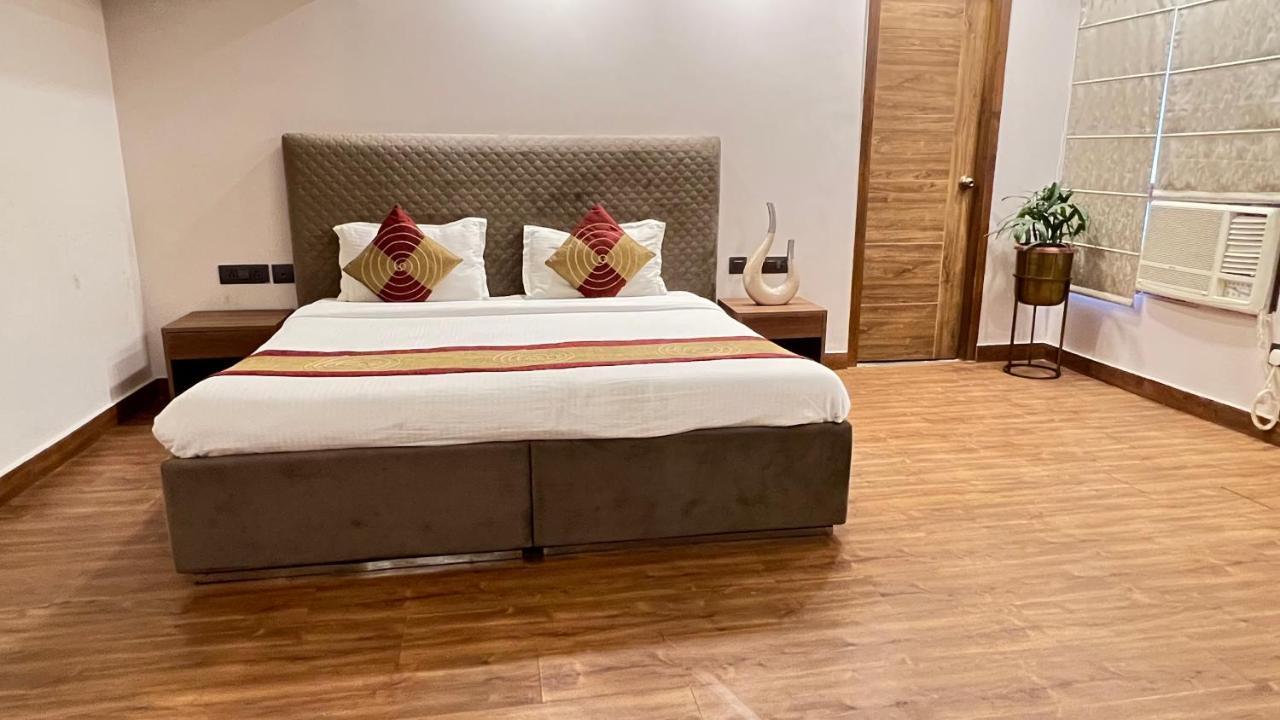 The Dream House Bed & Breakfast New Delhi Exterior foto