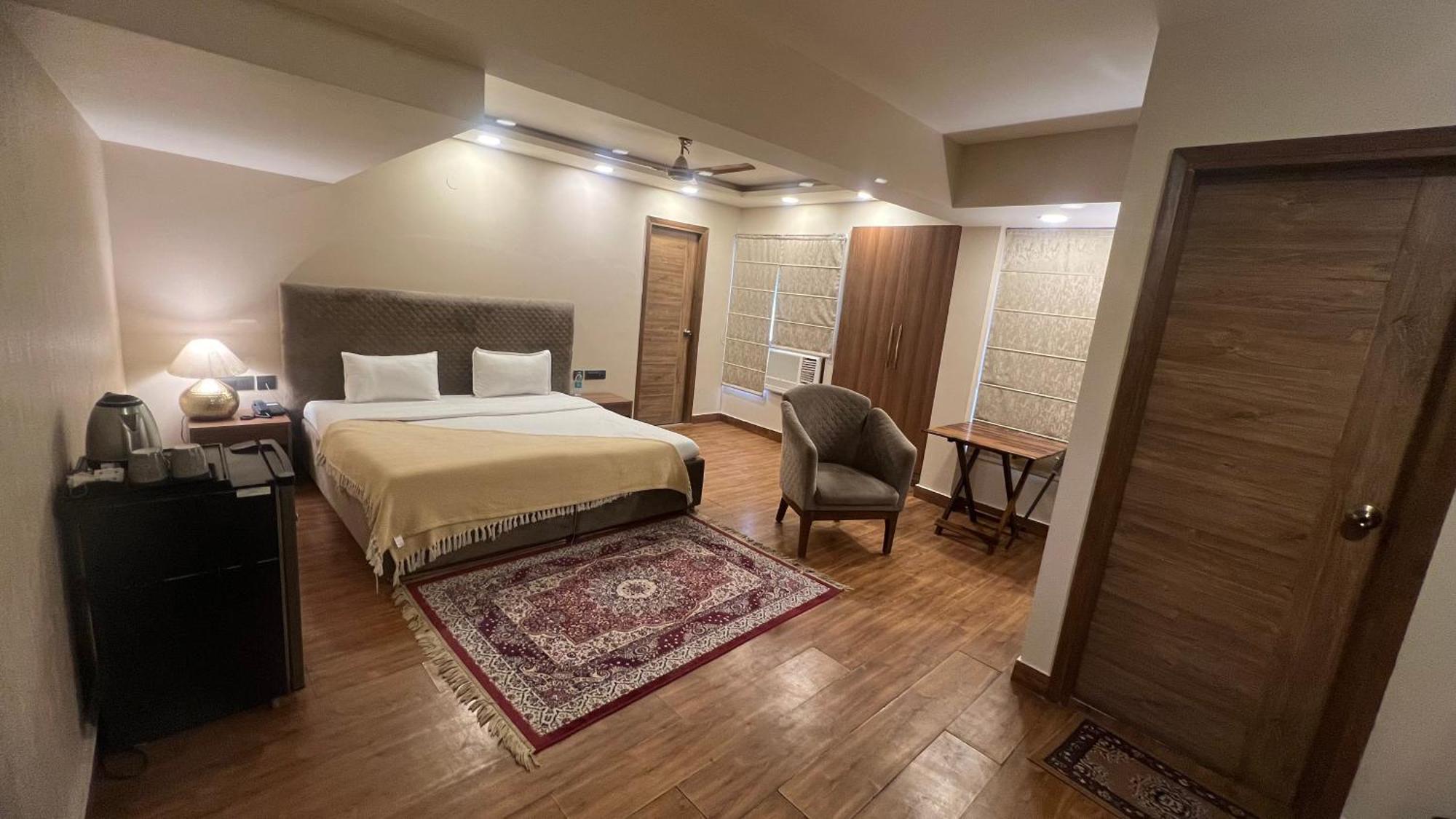 The Dream House Bed & Breakfast New Delhi Exterior foto